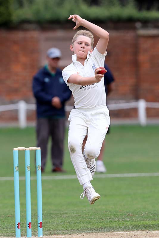 school cricket photograpghy